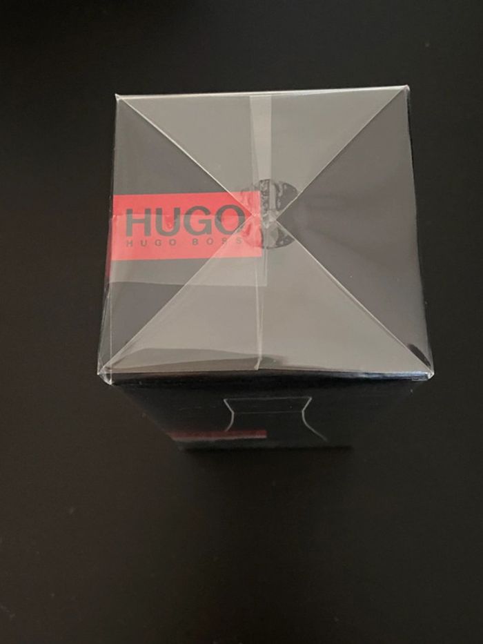 Eau de parfum deep red Hugo boss - photo numéro 3