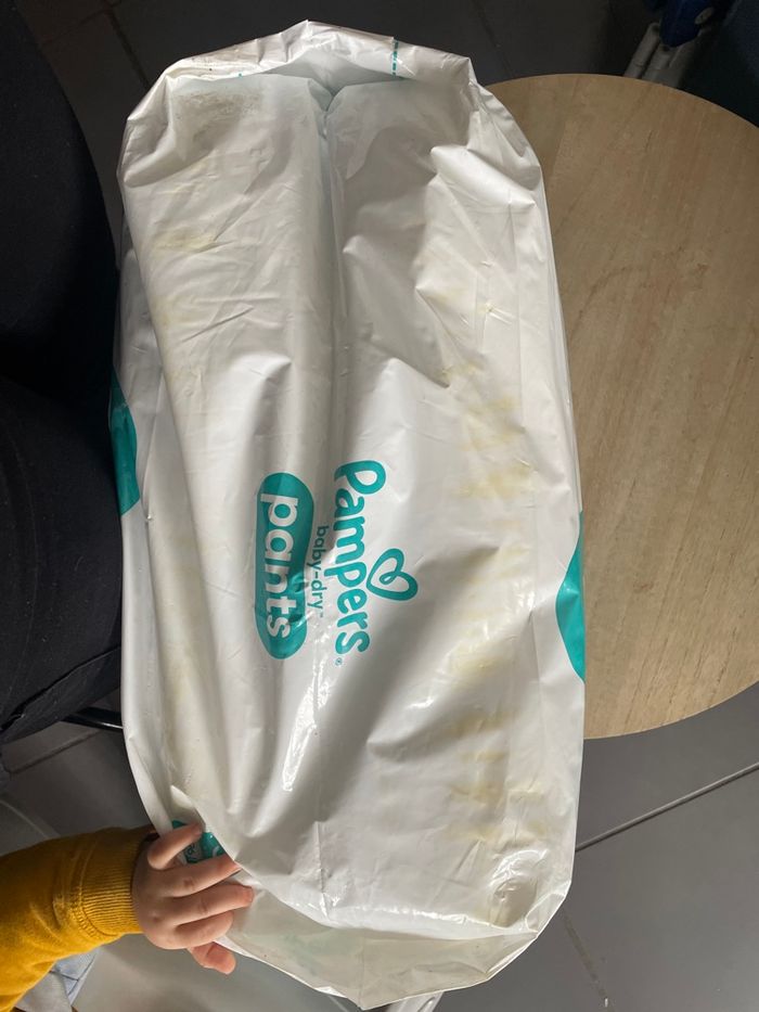 Couches 96 pièces - photo numéro 3