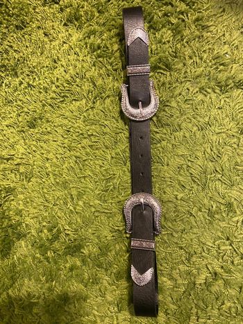 Ceinture noir en skai double boucle