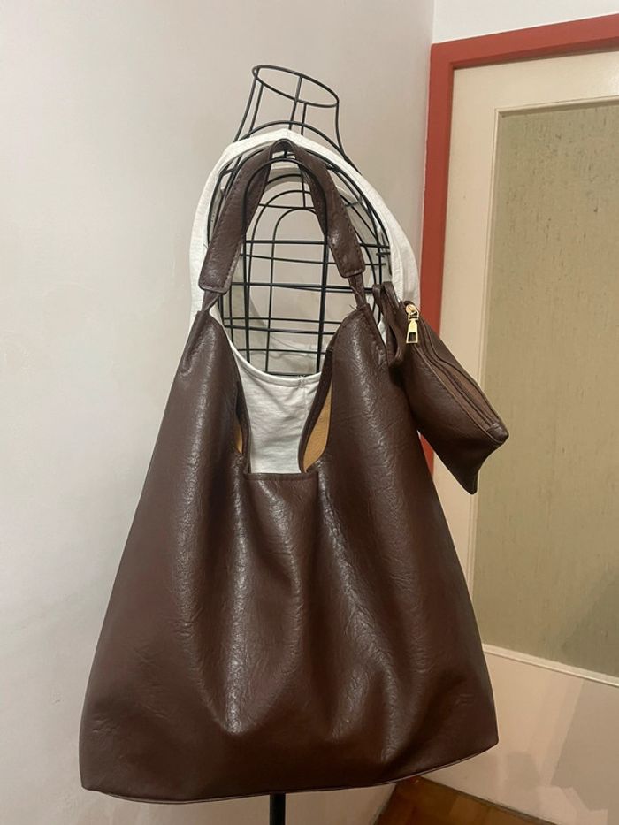 Sac fourre-tout vintage marron foncé en similicuir
