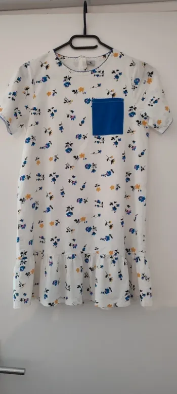 Jolie robe Petit Bateau 12A