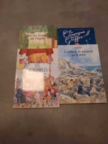 Lot de 4 albuums