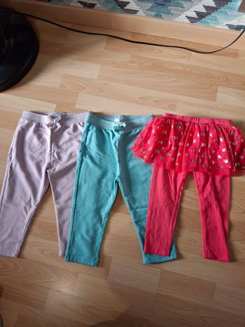 Lot 3 pantalons/bas