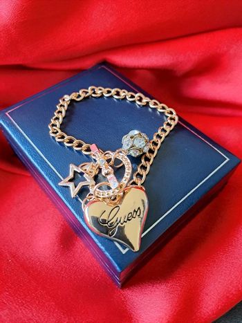 Bracelet avec breloques