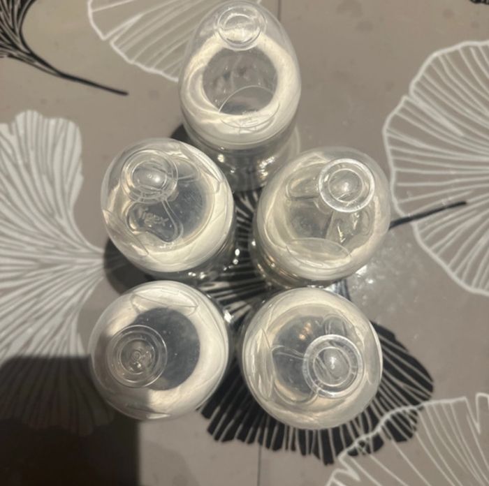 Lot de 5 biberons Tigex + 4 tétines neuves - photo numéro 3