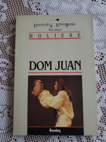 Livre de Moliere " Dom Juan"