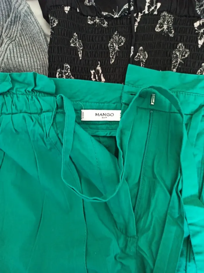 Lot de 11 vêtements femme taille S (lot 4) - photo numéro 11