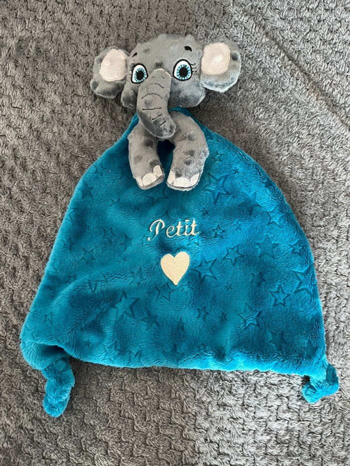 Doudou éléphant fait main neuf