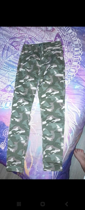 Jeans camouflage 14 ans
