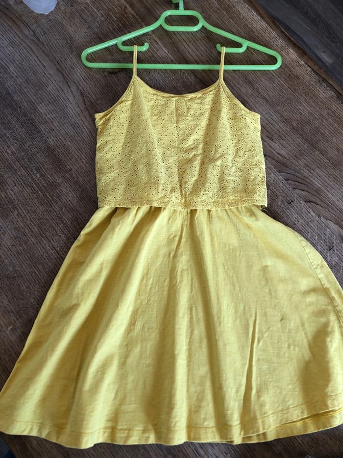 Robe Okaidi taille 10 ans