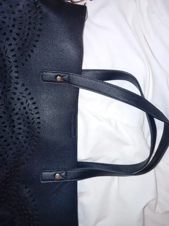 Sac noir - photo numéro 2