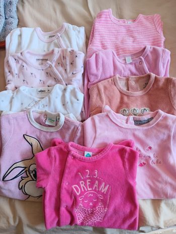Lots de pyjamas bébé fille 