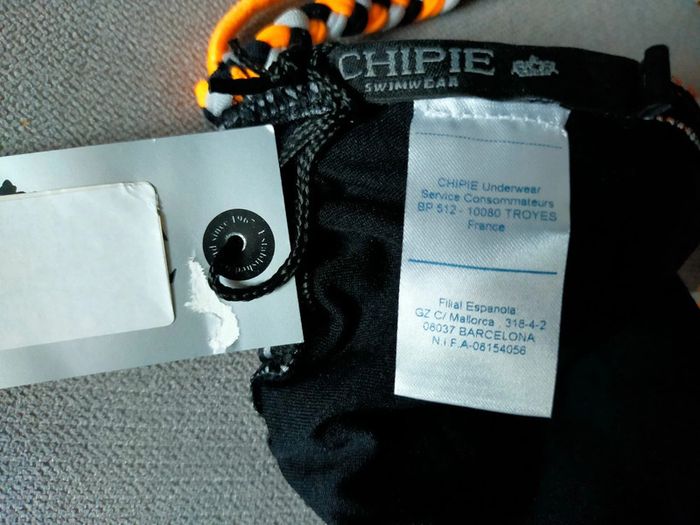 Haut de bikini à motifs graphiques – Chipie – Taille M - photo numéro 4