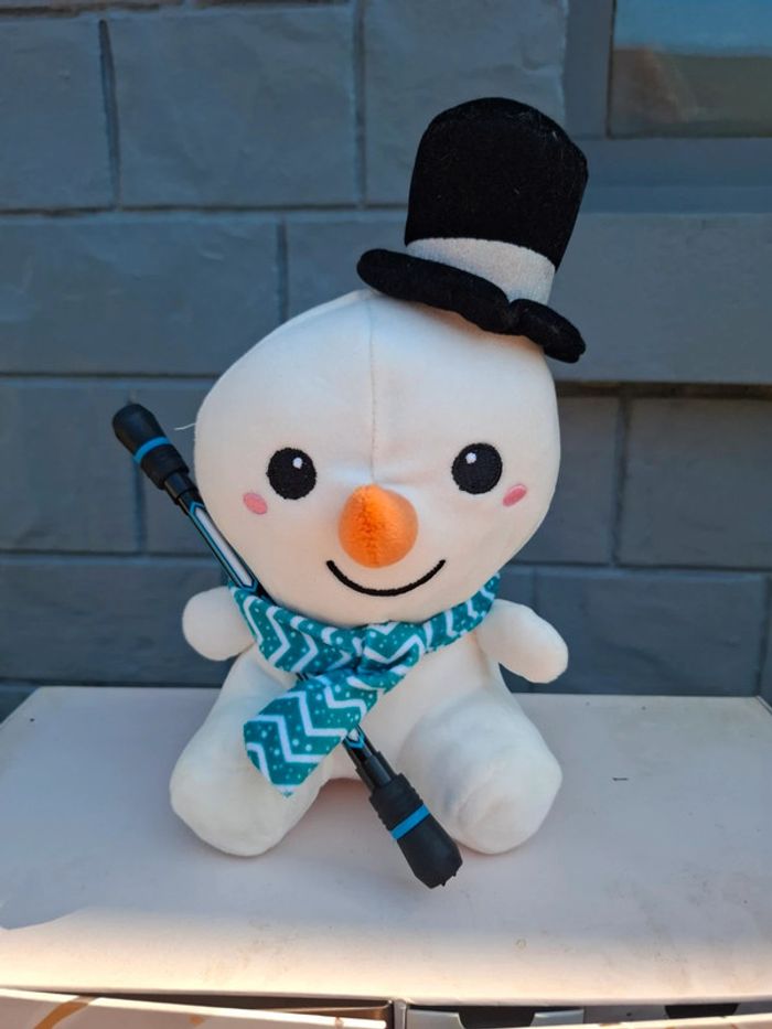 Peluche bonhomme de neige avec bâton Twirling - photo numéro 2