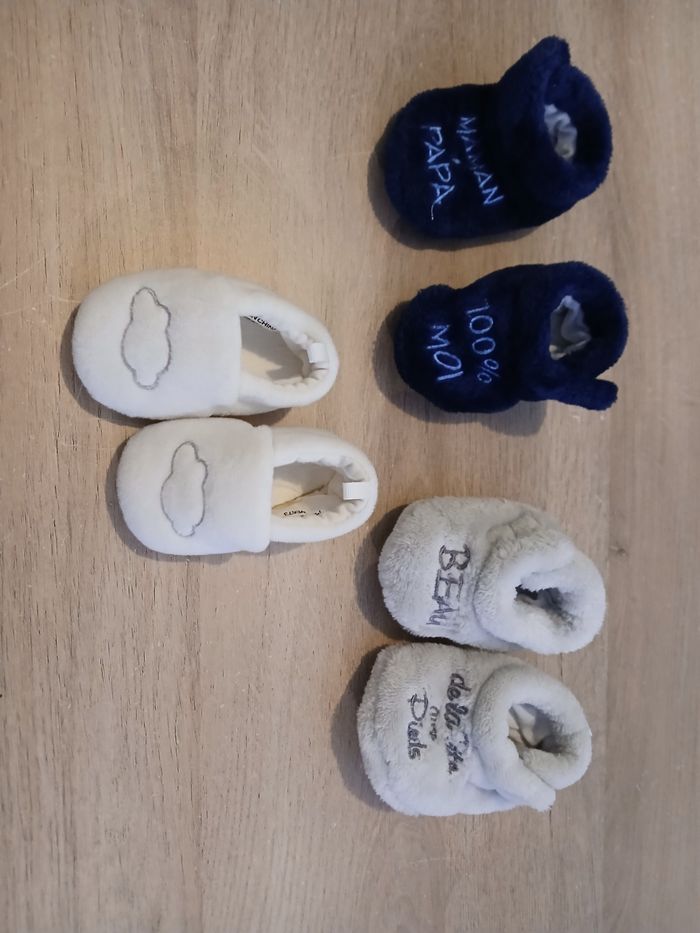 Lot bonnet/chaussette/chausson - photo numéro 3
