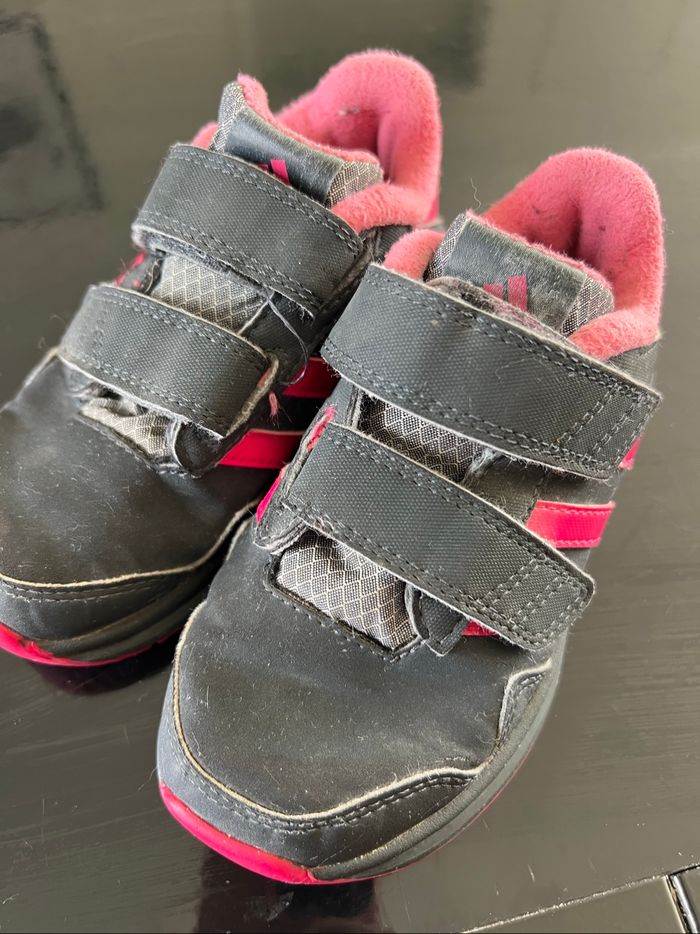 Chaussures fille adidas taille 24