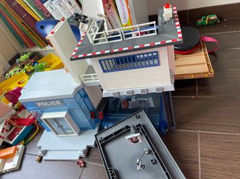 Station de police Playmobil