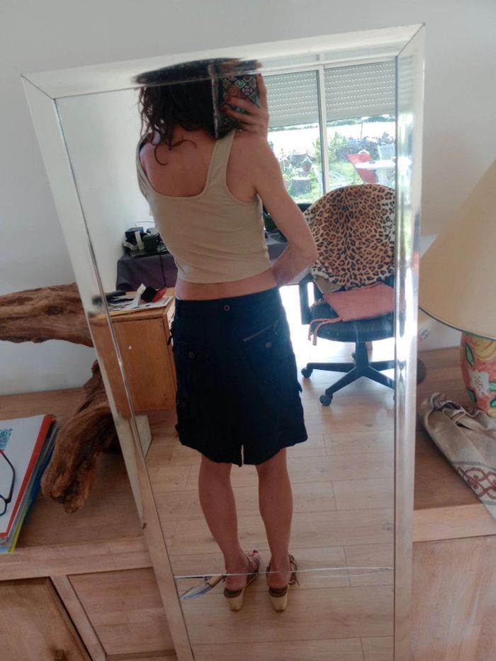 Jupe 40 noire type délavé c88 - photo numéro 3