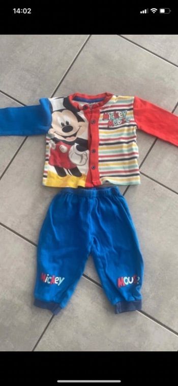 Pyjama mickey 12 mois