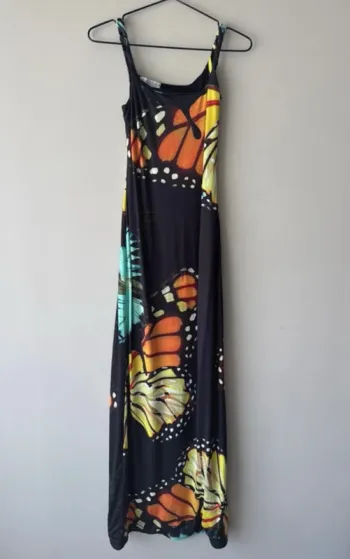 👗 robe longue prêt du corps - Kaiia- taille 40- neuf sans étiquette
