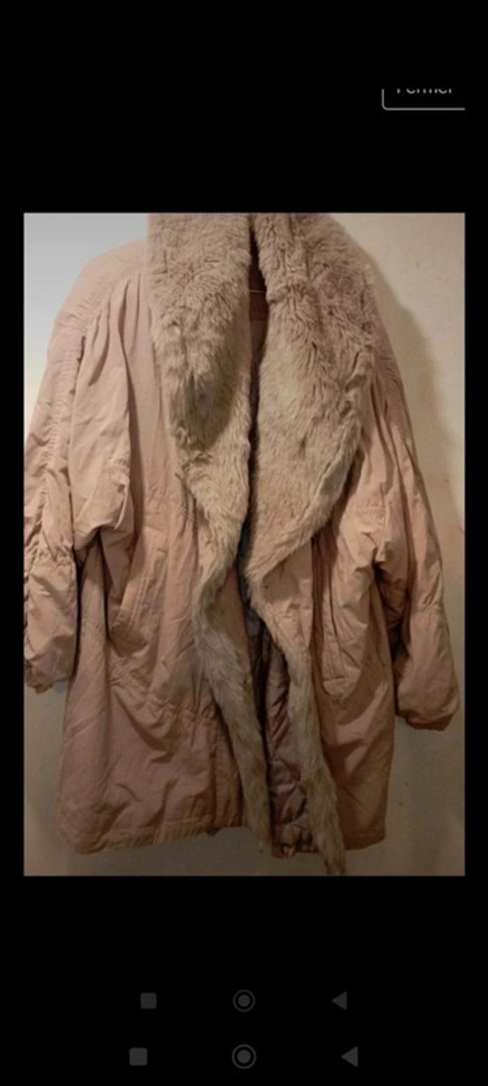 Parka col fausse fourrure rose pâle - photo numéro 2