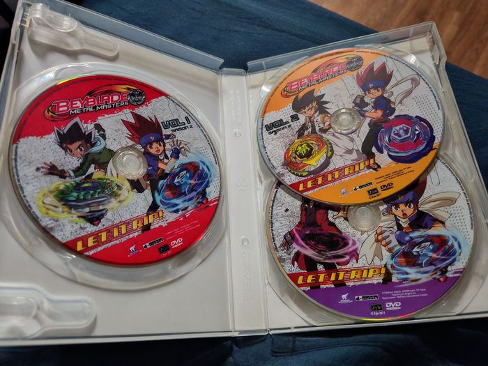 Beyblade métal master - photo numéro 2