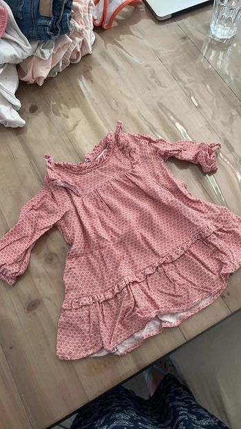 Robe rose et doré mes petits cailloux