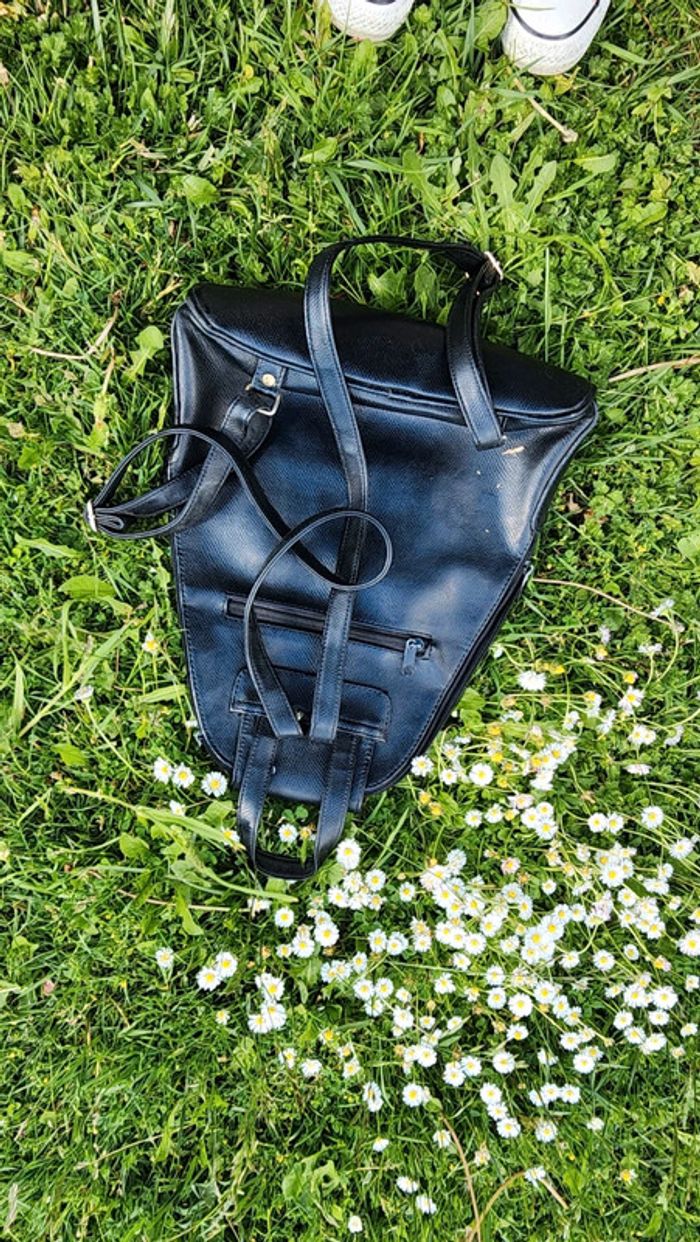 Sac à dos en cuir noir vintage - photo numéro 6