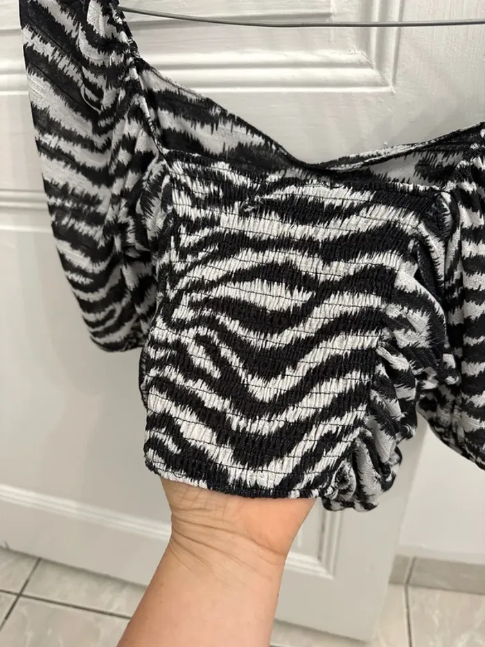 Crop top zebré - photo numéro 3