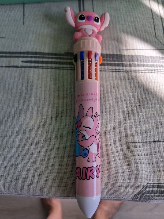 Stylo gel 10 couleurs Stitch