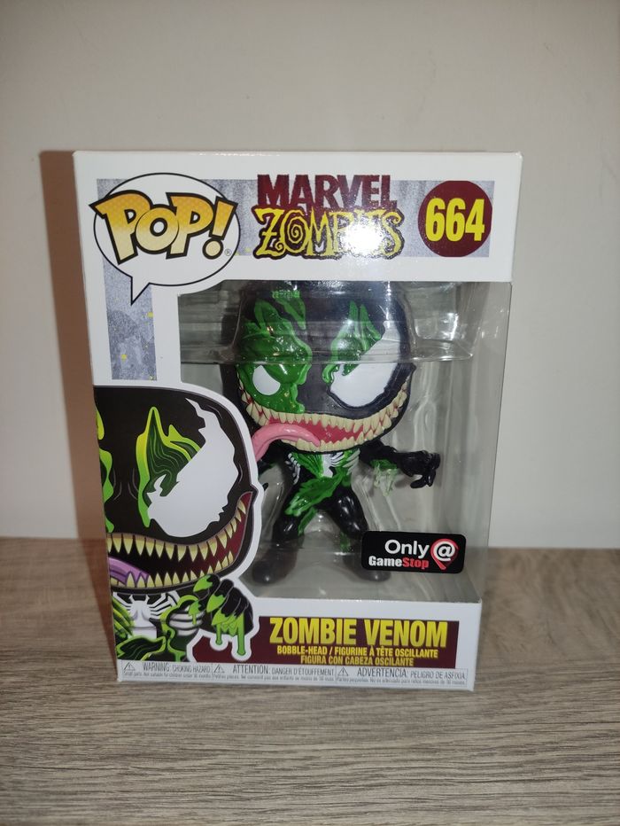 Pop funko venom zombies  marvel