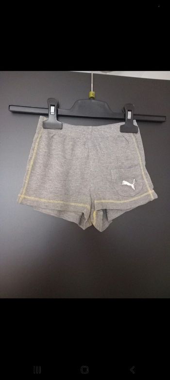 Short puma gris taille 18mois