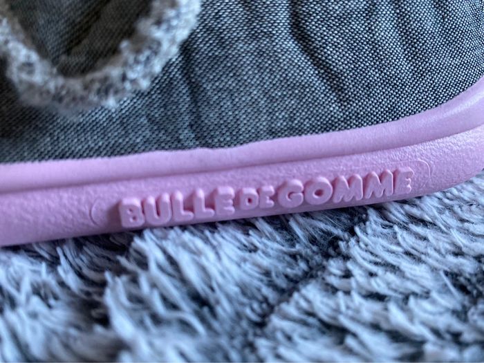 Chaussons Bulle de Gomme NEUFS - taille 27 - photo numéro 2
