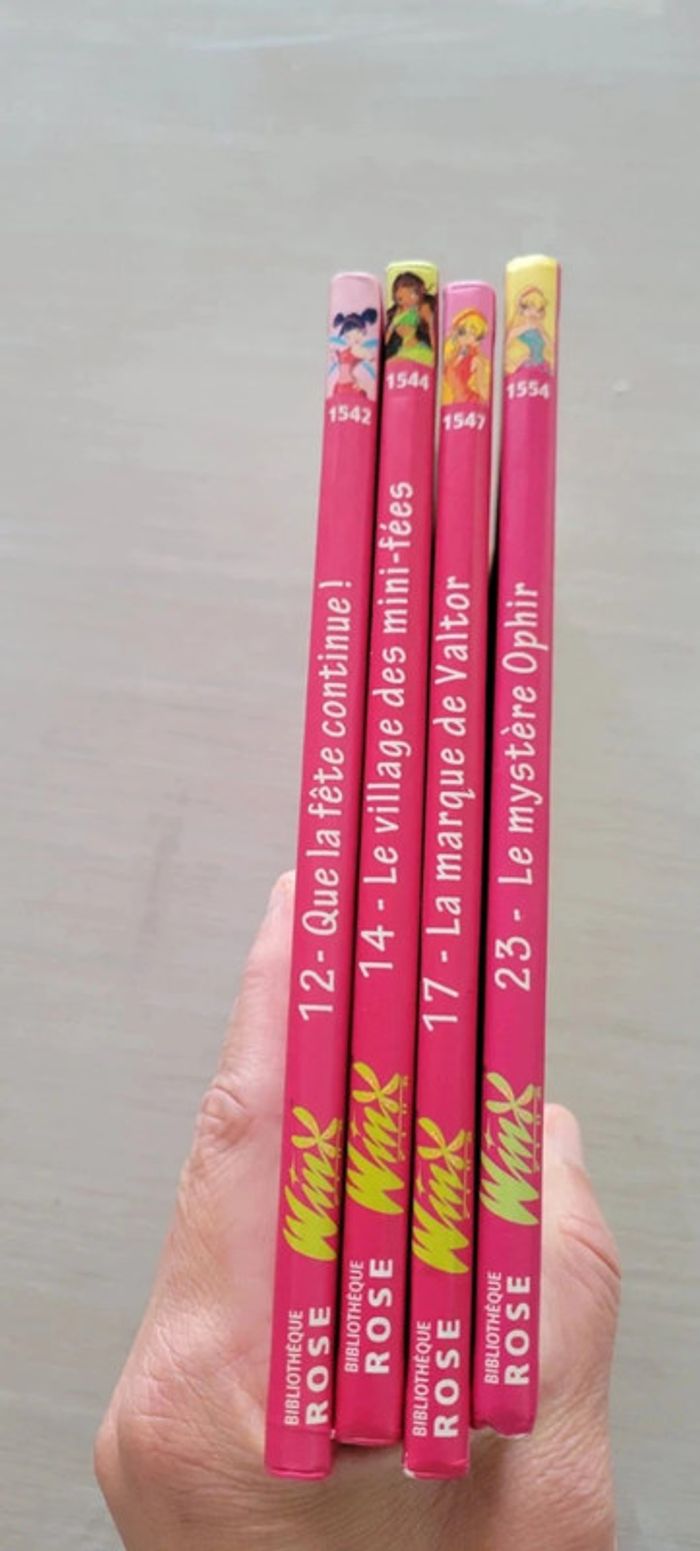 Lot livres WINX - photo numéro 9