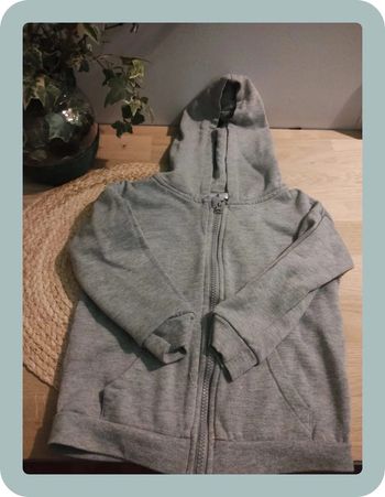 Gilet 4-5 ans en très bon état marque Tex