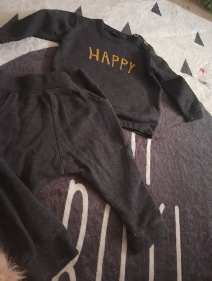 Ensemble gris happy