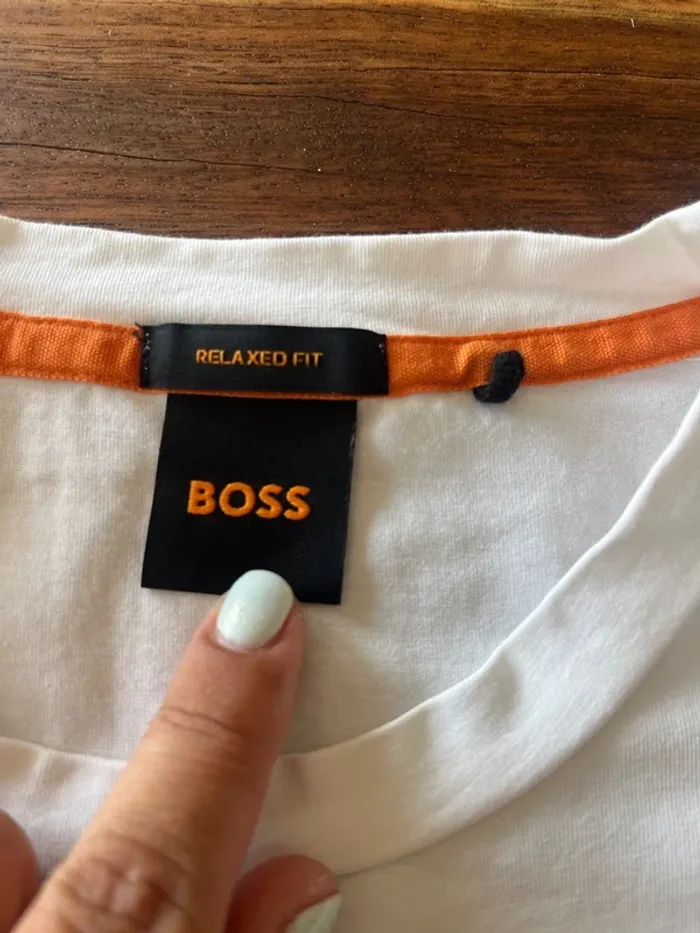 T-shirt boss - L - photo numéro 3