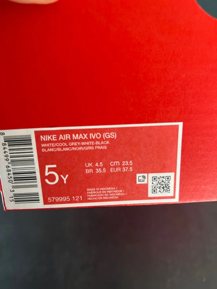 Basket Nike air Max taille 37.5 - photo numéro 10