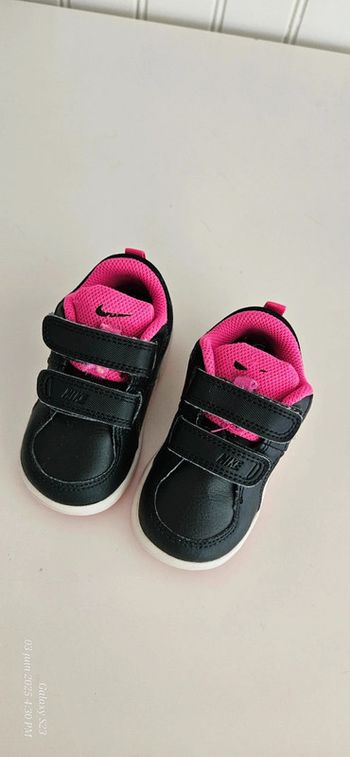 Baskets à scratchs T21