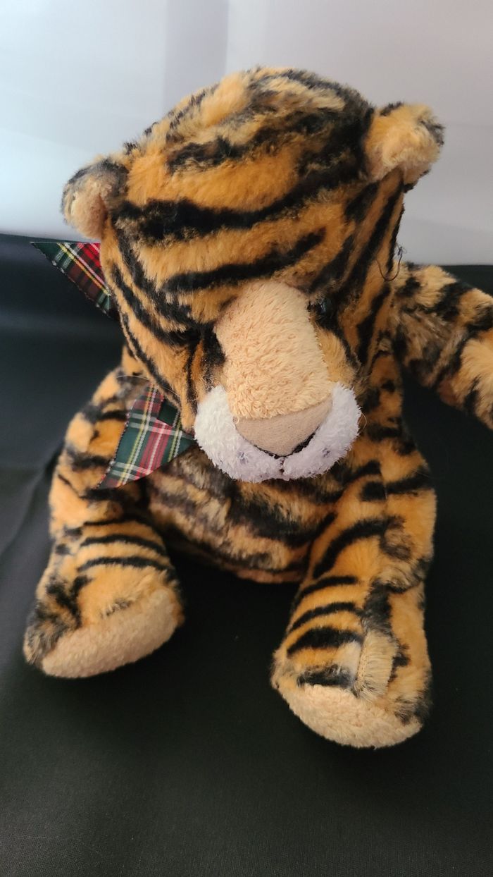 doudou tigre fantasy toys