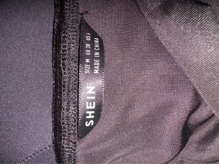 Robe en velours noir de la marque shein - photo numéro 3