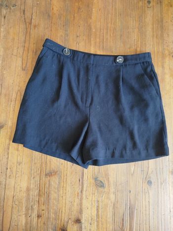 Short élégant femme T 38