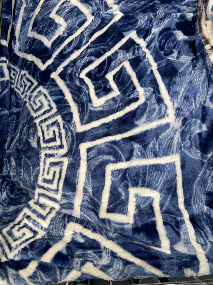 Couette 2 personnes épaisse et chaude