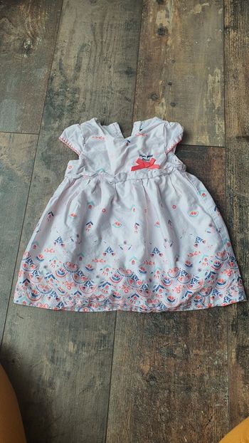 Robe sergent major 12 mois en très bon état