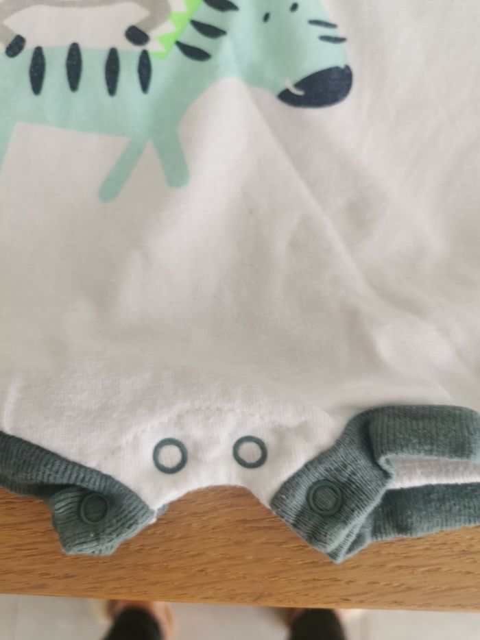 Combishort bébé garçon 12mois petit beguin tbe - photo numéro 3