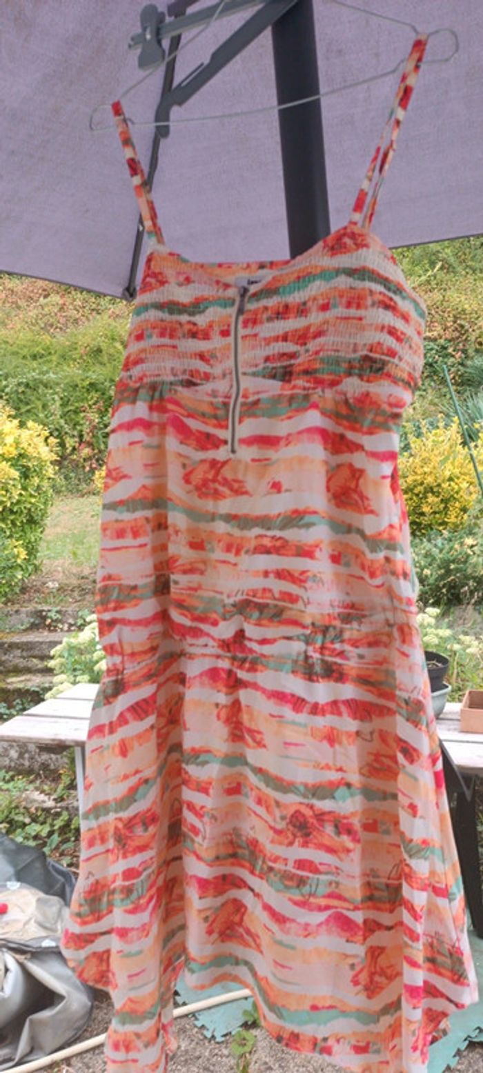 Robe a bretelles - photo numéro 2