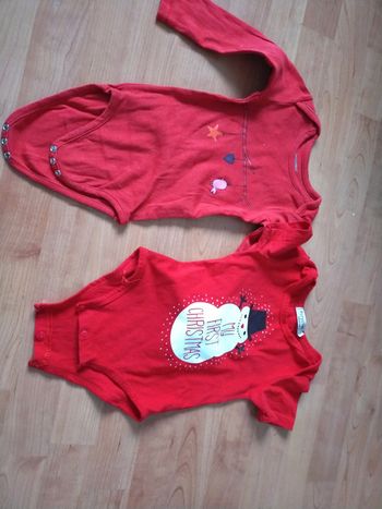 Lot 2 bodies rouges 23 mois-90cm