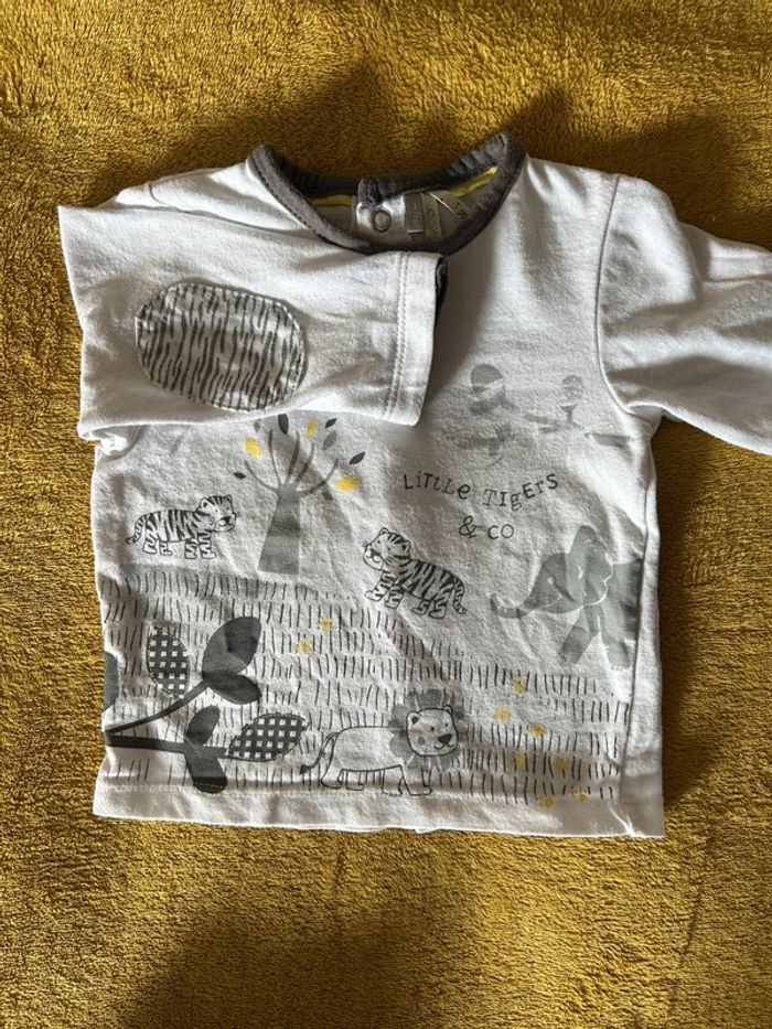 Ensemble salopette pantalon et tee shirt manches longues 3 mois - photo numéro 7