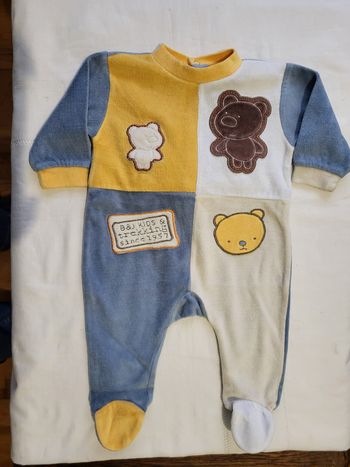 1 pyjama en velours garçon  3 mois 