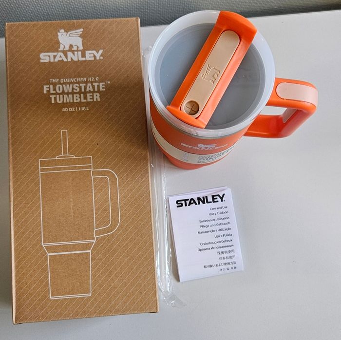 🧡 Tasse Stanley Quencher H2.0 Tumbler 40 oz (1200 ml) – Couleur Orange – Neuf - photo numéro 3